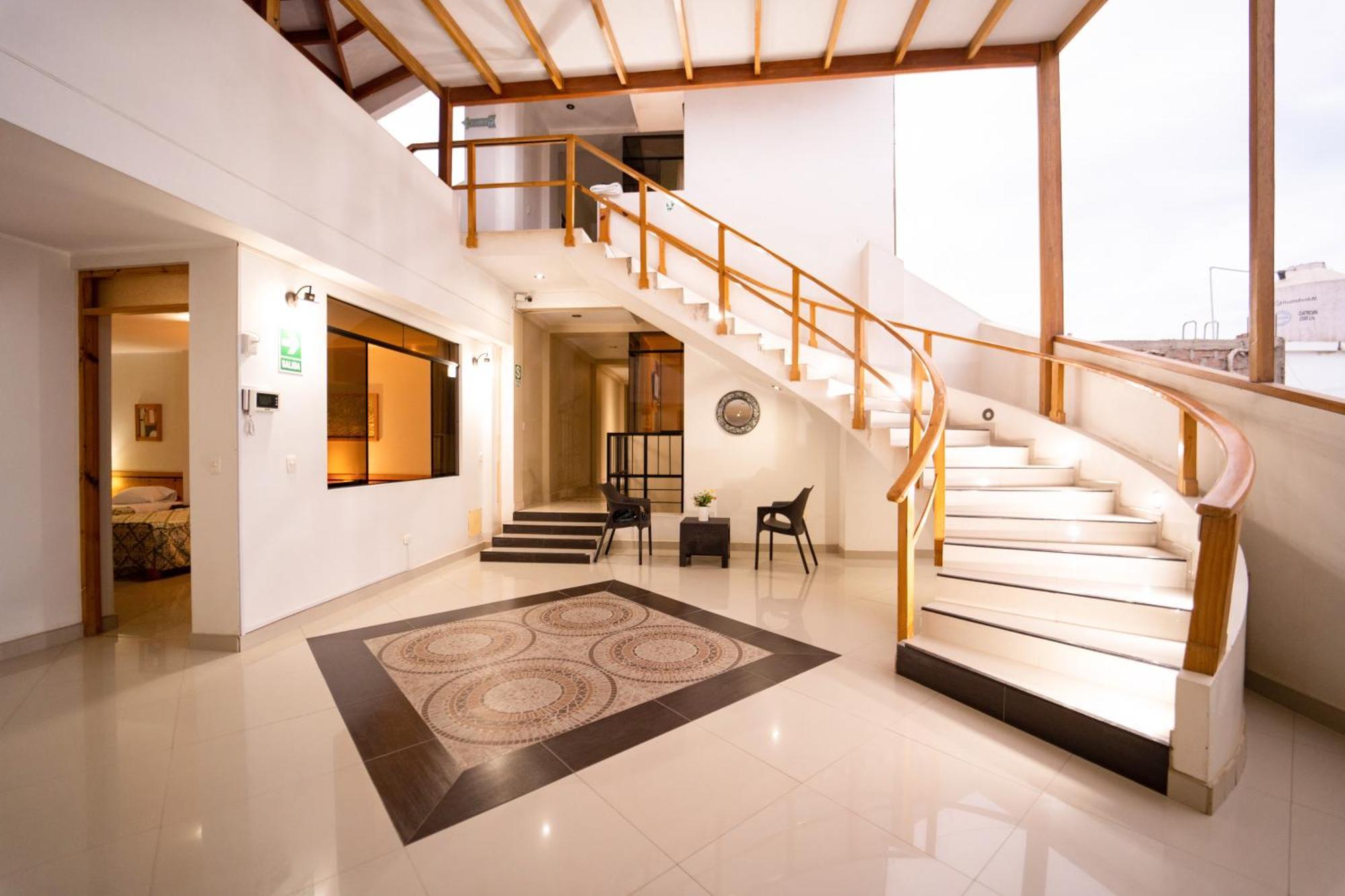 Hostal Los Balcones Наска Екстериор снимка