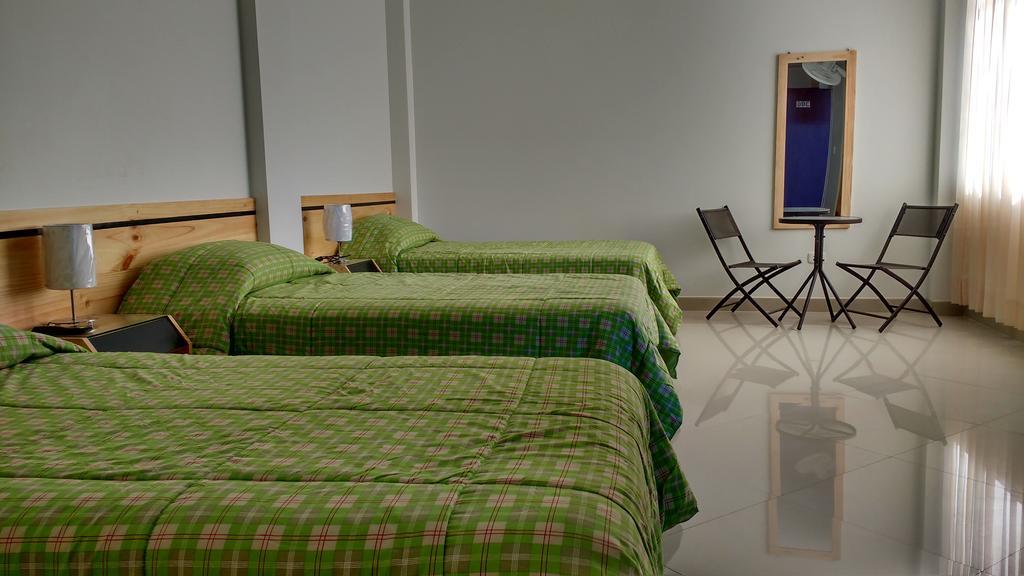 Hostal Los Balcones Наска Екстериор снимка